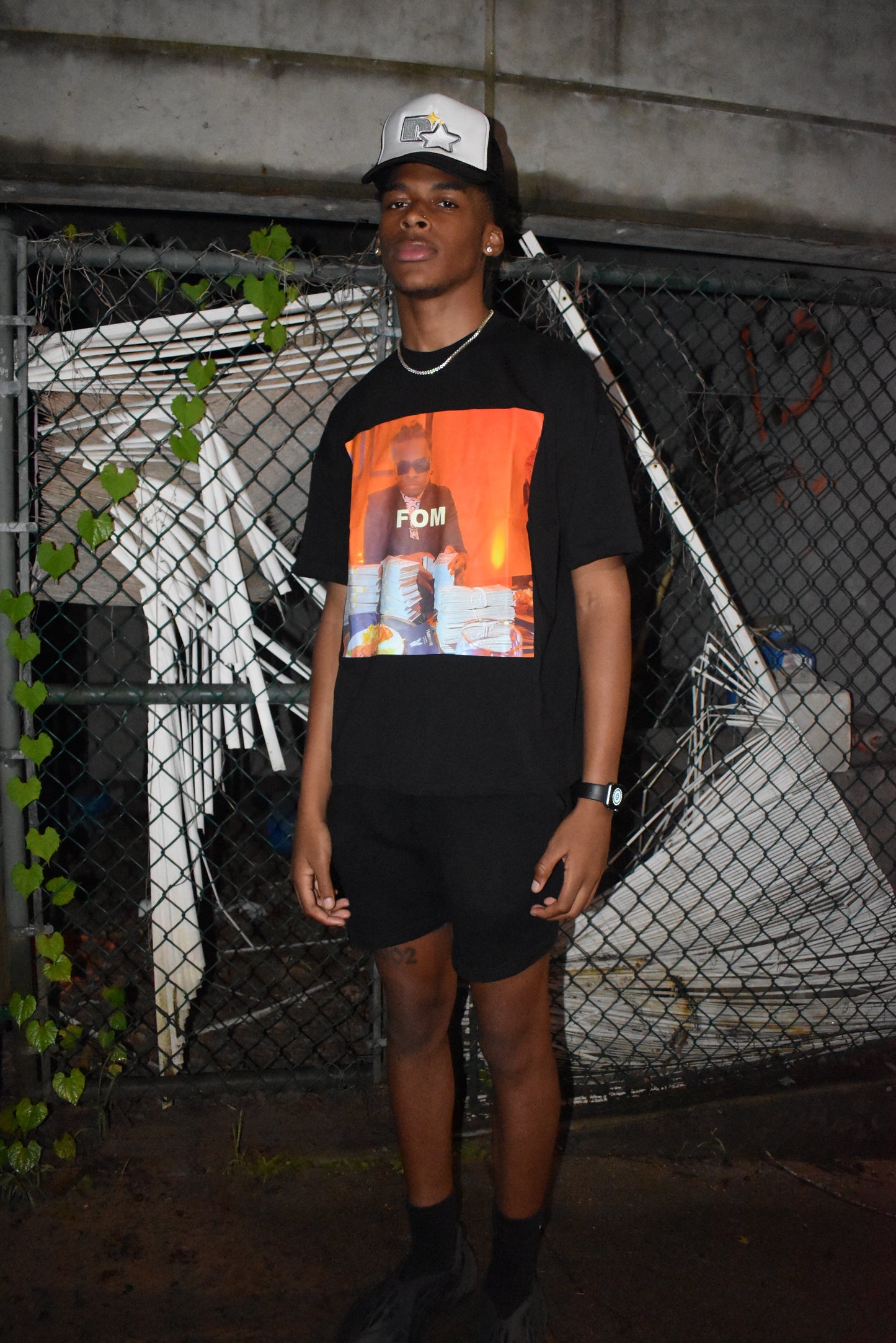 'FREE WUNNA' Tee